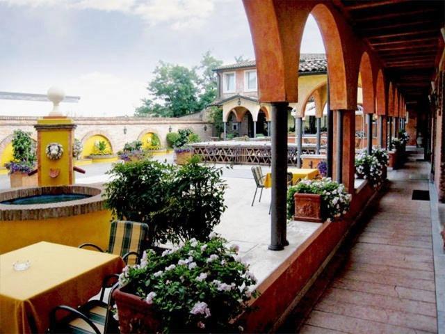 Hotel Il Chiostro Oppeano Exterior foto
